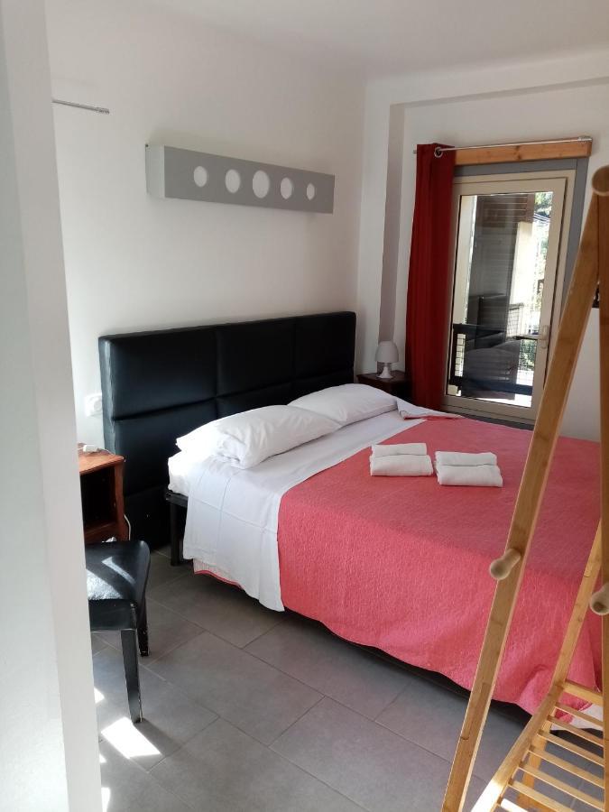 מלון מנטון Le Relais De Monti מראה חיצוני תמונה